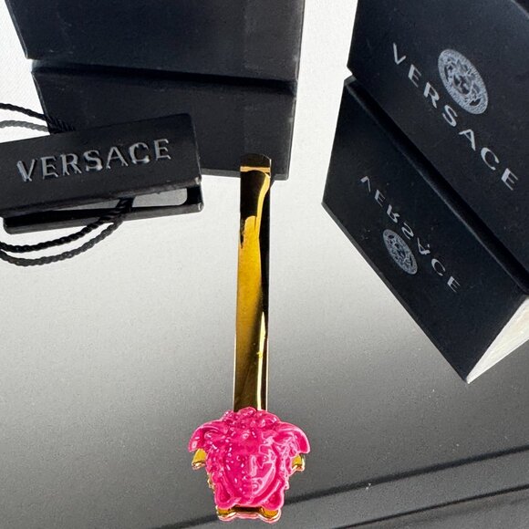 Medusa Hair Clip - Picture 8 of 16